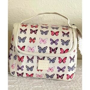 TENDER LOVE + CARRY Cosmetic Travel Bag🦋